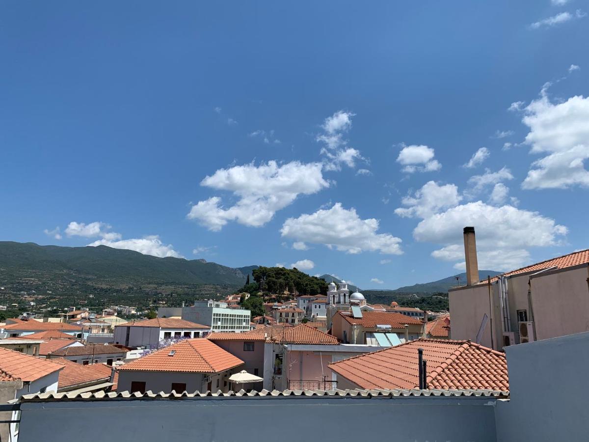 Inn Kalamata Urban Suites Dt Esterno foto
