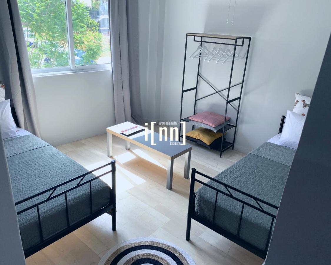 Inn Kalamata Urban Suites Dt Esterno foto